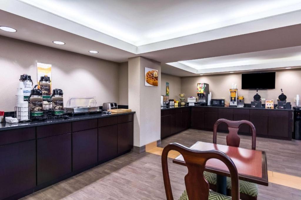 Quality Inn Manassas Kültér fotó