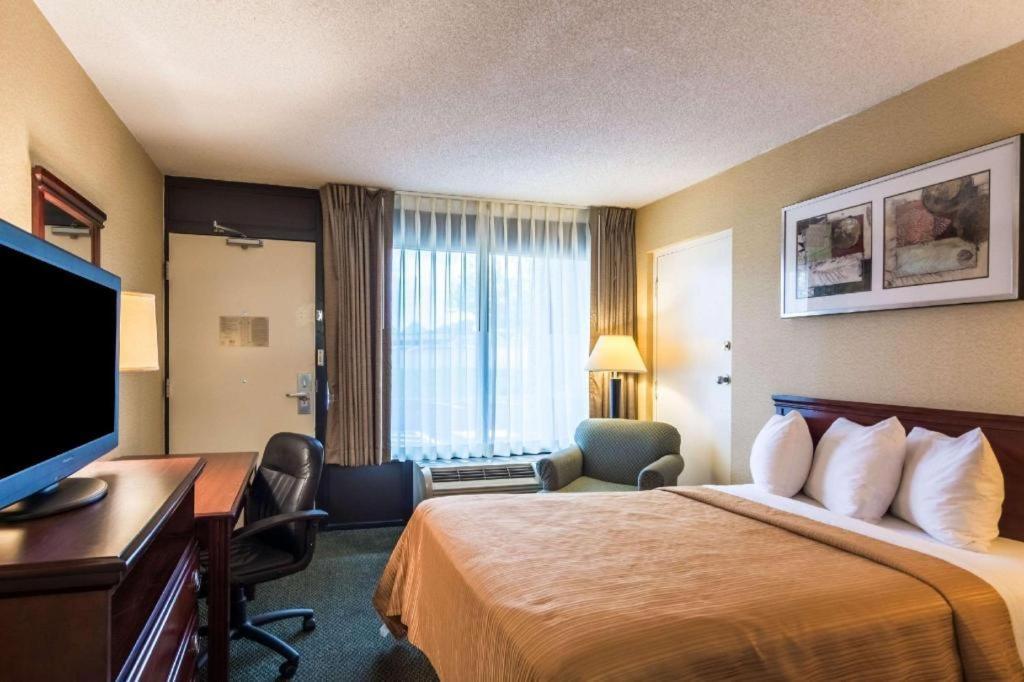 Quality Inn Manassas Kültér fotó