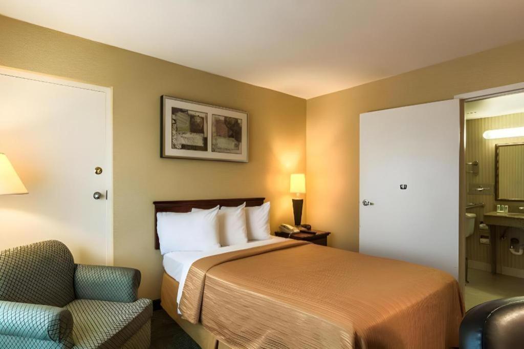 Quality Inn Manassas Kültér fotó